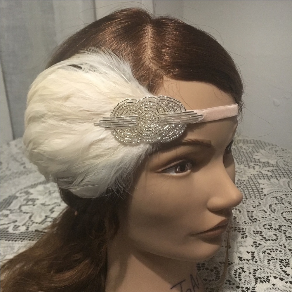 Elegant bridal Cream Feather Headband